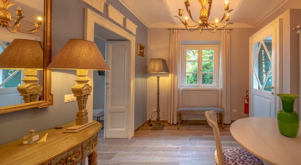Appartement Giardini Magnolia à Belgirate Extérieur photo